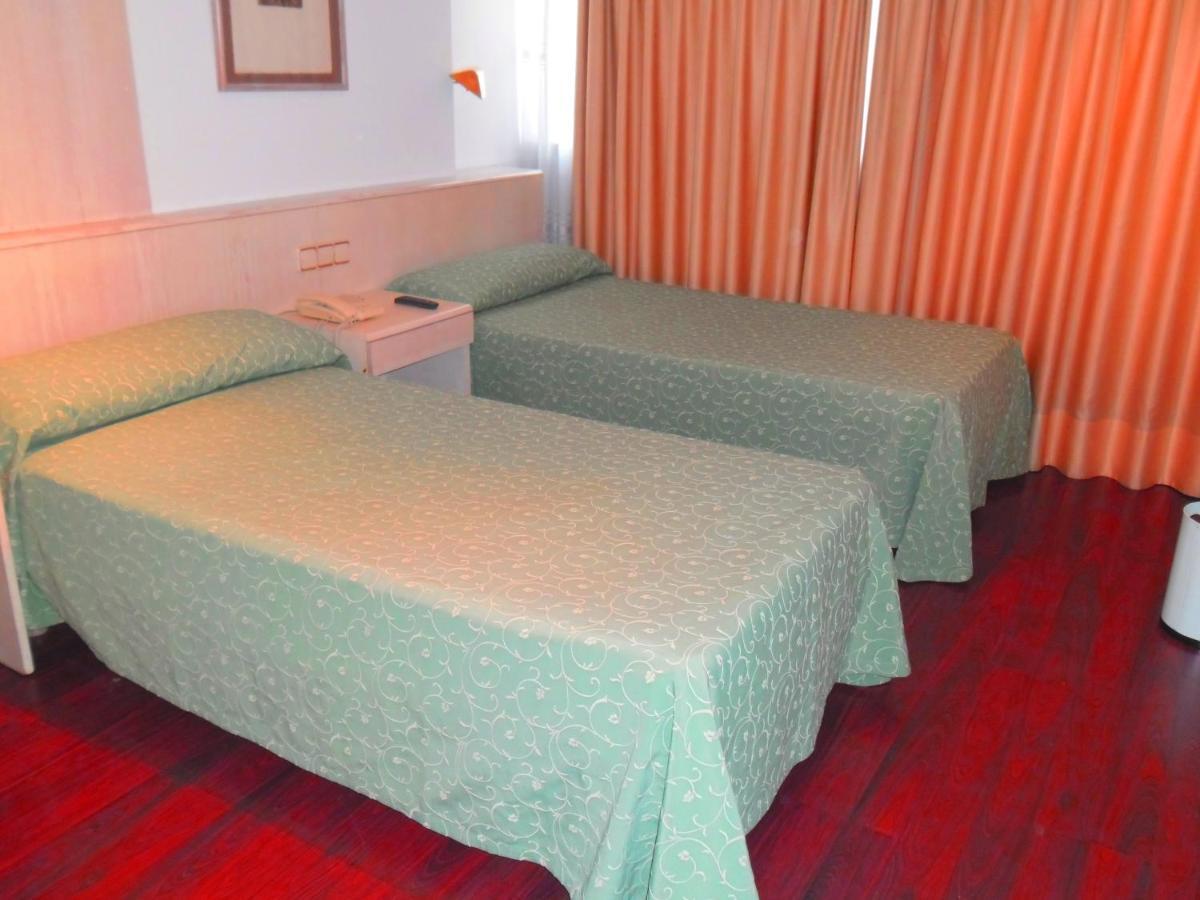 Hotel Escuela Madrid — Fotos 2